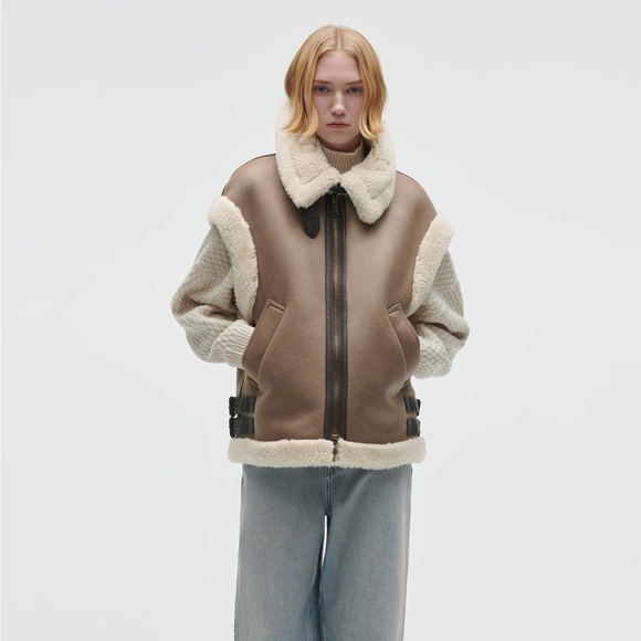 Zara fleece vest - Picture 1 of 5